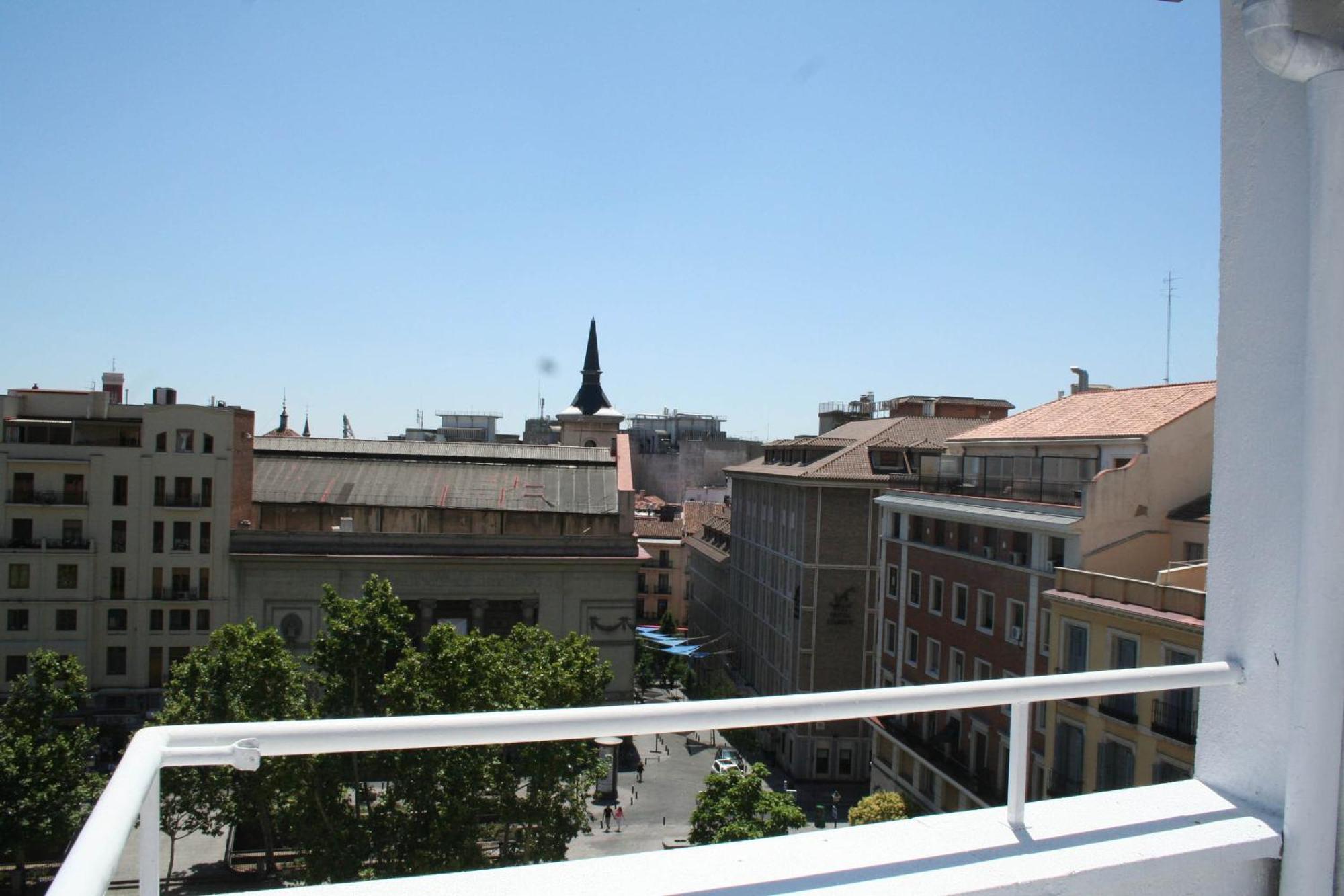 Anaco Hotel Madrid Bagian luar foto